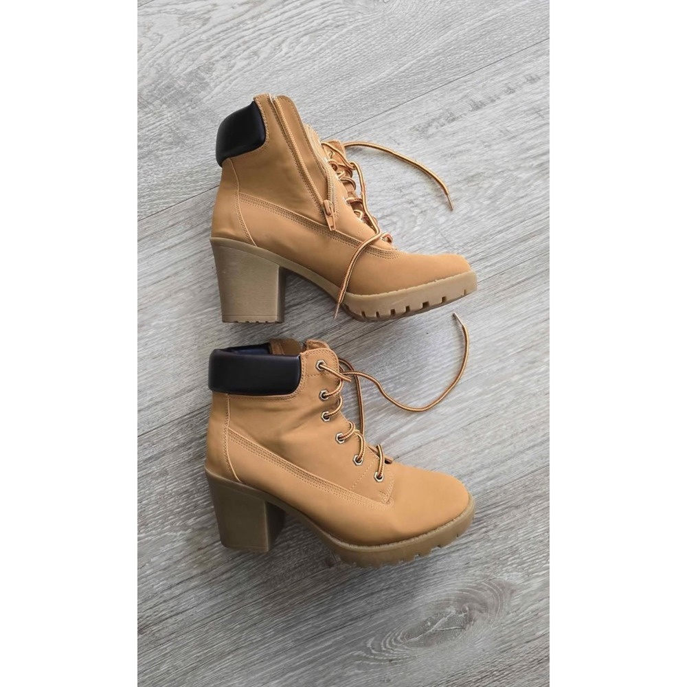 Zigi Soho Tan Boot Women's Size 7.5 Construction Fashion Booties